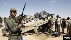 Sòlda Libyen yo Kontinye Batay ak Rebèl yo