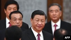 VOA卫视-时事大家谈 超越毛邓+终身执政，这就是习近平的六中全会？ 