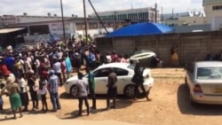 Hundreds Risk Lives to Buy Mealie Meal Ahead of Zimbabwe's 21-Day Lockdown