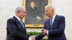 Tổng thống Joe Biden (phải) gặp Thủ tướng Israel Benjamin Netanyahu tại Phòng Bầu dục của Nhà Trắng ở Washington, ngày 25/7/2024.