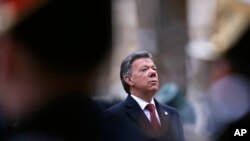 El presidente Juan Manuel Santos reanudó los ataques contra las FARC.