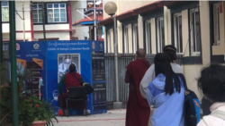 བདུན་ཕྲག་འདིར་རྒྱ་བལ་གཉིས་སུ་བོད་པ་༨༨༤་ལ་ནད་དུག་འགོས་པ།