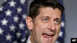 Paul Ryan por ser un joven conservador y carismático, que mantiene una buena relación con los contribuyentes del partido y algunos activistas también conservadores es considerado una buena opción entre los republicanos para convertirse en su candidato.