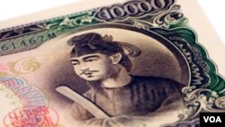 Mata uang Jepang, Yen, sempat meningkat nilainya ke angka tertinggi dalam 15 tahun terhadap dolar Amerika.