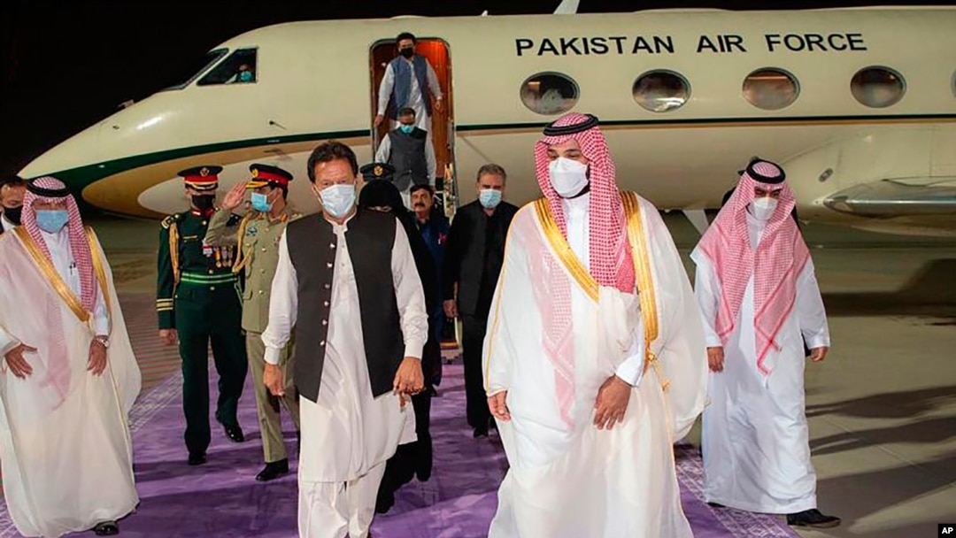  د سعودي عربستان خارجه وزير دا بيان د وزير اعظم عمران خان او د پو ځ سر لښکر جنرل قمر جاويد باجوه د سعودي عرب د دورې سمدستي پس مخى ته راغلى دى