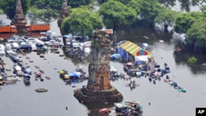 Bangkok Prepares for Flooding That Has Swept Southeast Asia