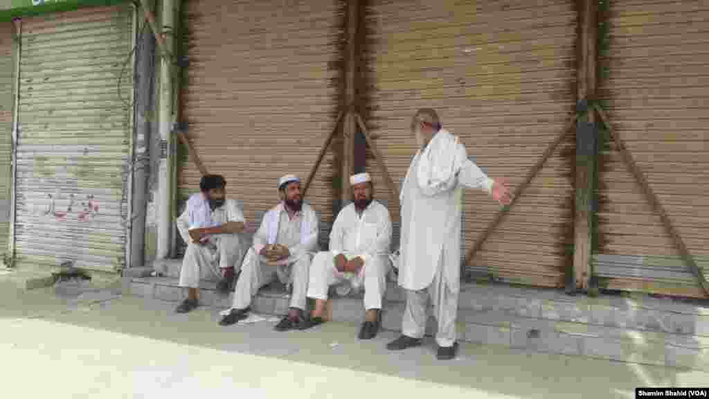 &nbsp;تاجروں کے تحفظات دور کرنے کے لیے حکومت نے تاجر تنظیموں کے ساتھ مذاکرات کیے جو ناکام ہو گئے تھے۔