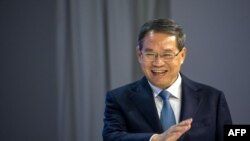 리창 중국 총리가 16일 스위스 다보스 세계경제포럼(WEF·다보스포럼) 무대에 오르고 있다.