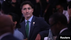Premye Minis Kanadyen Justin Trudeau nan yon konferans Nasyonzuni nan Nouyok, 21 Sept. 2022. 