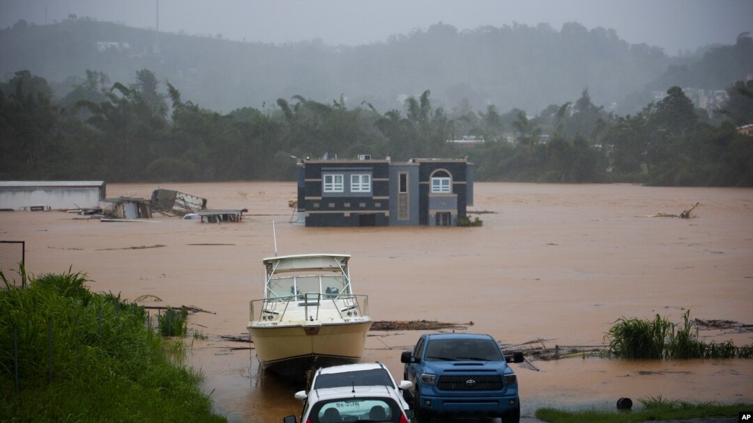 Bão Fiona nhấn chìm một số ngôi nhà ở Cayey, Puerto Rico, vào ngày 18/9/2022.