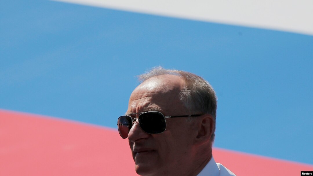 Sekretaris Dewan Keamanan Rusia Nikolai Patrushev menghadiri upacara peringatan kemenangan Perang Dunia II di Red Square, Moskow, Rusia, pada 24 Juni 2020. (Foto: Reuters/Maxim Shemetov)