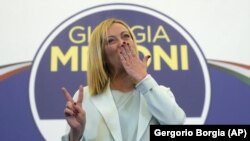 Giorgia Meloni, pemimpin partai sayap kanan "Brother’s of Italy", akan menjadi Perdana Menteri perempuan pertama di Italia (foto: dok).
