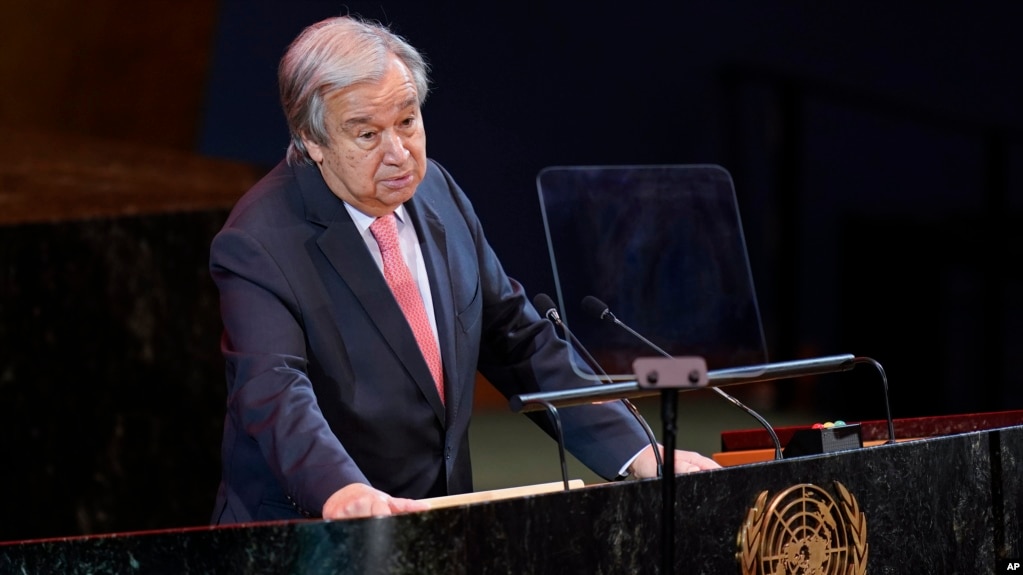联合国秘书长安东尼奥∙古铁雷斯（Antonio Guterres）周一（9月19日）在纽约联合国总部教育改革峰会上发表讲话。(photo:VOA)
