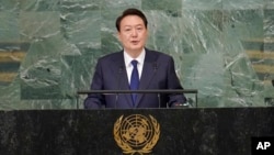 윤석열 한국 대통령이 20일 미국 뉴욕에서 열린 제77차 유엔 총회에서 기조연설을 했다.