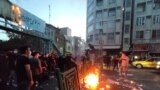 No se detiene la ola de protestas contra el gobierno en Irán