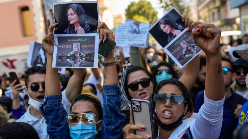 International Calls Grow for Probe of Iranian Woman’s Death After Arrest by Morality Police