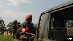 Les militaires des FARDC (Forces Armées de la République Démocratique du Congo) patrouillent à Beni, le 19 août 2016.