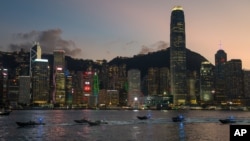 资料照片：香港维多利亚港。(2026年10月1日)