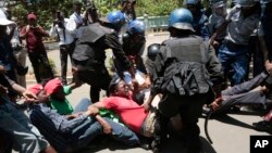 Government Workers Harare Zimbabwe Protests