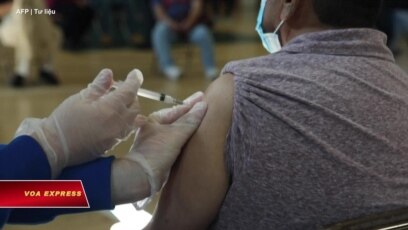 Người Mỹ gốc Việt tham gia chiến dịch vaccine COVID