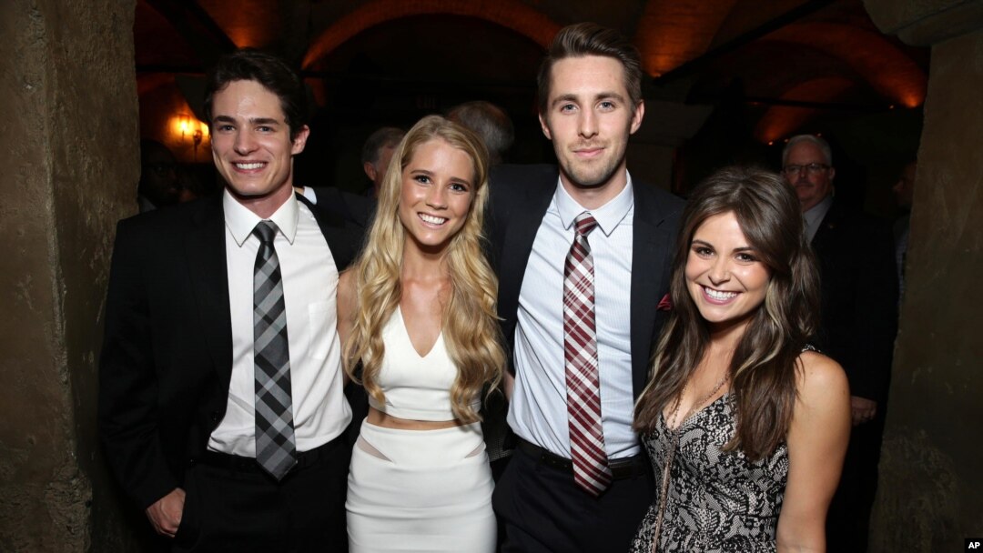 Reese Mishler, Cassidy Gifford, Ryan Shoos dan Pfeifer Brown pada pemutaran perdana film "The Gallows" di Los Angeles. 
