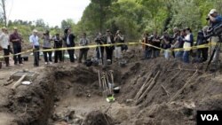 Los restos óseos se encontraron en la base militar de Toledo, a unos 40 kilómetros al norte de la capital de Uruguay, Montevideo.