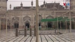 د پېښور تاريخي مهابت خان جومات د تحفظ دپاره د اثار قدیمه محکمې ته سپارل شوی دی