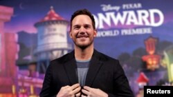 Aktor Chris Pratt, salah satu pengisi suara dalam film animasi "Onward", saat penayangan perdana di Los Angeles, California, 18 Februari 2020. (Foto: Reuters)