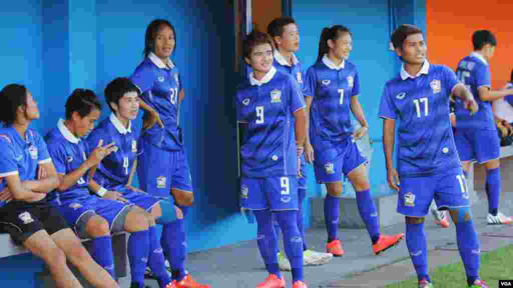 Thailand Women's National Soccer Team