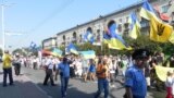 &quot;Міліція відзначилася дуже великою кількістю присутніх &quot;стражів порядку&quot; та автозаком&quot;, - пише Ніна Ярмаркіна.