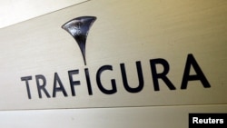 Logo da Trafigura no seu escritório em Genebra