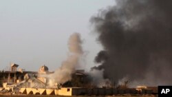 Bombardeo en Tikrit, donde supuestamente habría muerto dos asesores iranís.