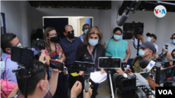 Más de una docena de periodistas han sido citados por el Ministerio Público de Nicaragua, que ha iniciado una supuesta investigación contra la Fundación Violeta Chamorro. Foto Houston Castillo, VOA.
