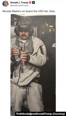 特朗普总统在社交媒体公布的被捉后的马杜罗在美国海军“硫磺岛”号两栖攻击舰上的照片。