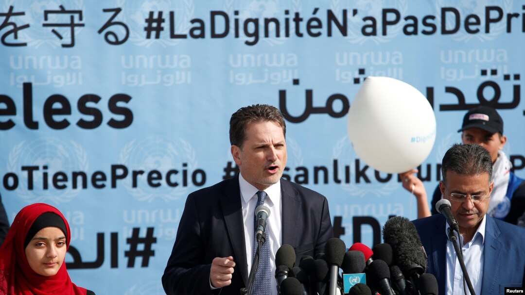 Pierre Krahenbuhl, Komisaris Jenderal UNRWA, dalam konferensi pers di sebuah sekolah yang dibantu oleh PBB di Gaza, 22 Januari 2018. 