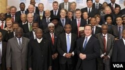 Lidè nan le mond antye reyini nan vil Lond pou yon konferans k ap dire yon jou avèk objektif pou kowòdone yon repons pou enstabilite ki genyen nan peyi Somali a.