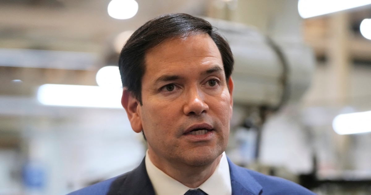 Ngoại trưởng Rubio nói El Salvador đề nghị tiếp nhận người ...