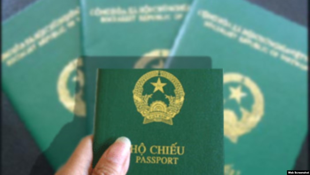 Hộ chiếu xứ ... 'Đông Lào'.