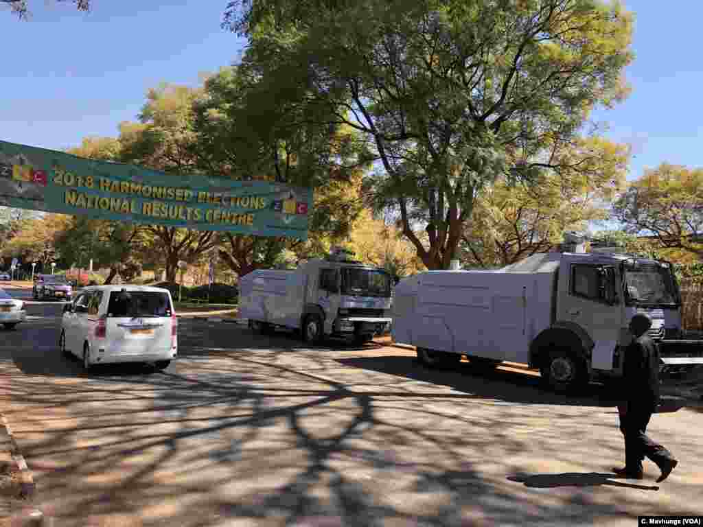 Police blocked the roads to the Zimbabwe Electoral Commission offices after protests rocked the capital, Harare, Aug. 1, 2018.