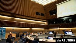 Tedros Adhanom Ghebreyesus, Director General de la Organización Mundial de la Salud (OMS) y otros funcionarios asisten a la 73 Asamblea Mundial de la Salud virtual durante el brote de la enfermedad por coronavirus en Ginebra, Suiza, 19 de mayo de 2020.