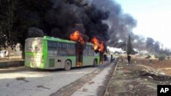 Se atribuye la quema de autobuses a los grupos terroristas, Frente de la Conquista de Levante y Libres de Sham.