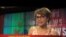VOA Pop News - Kaki Taylor Swift Bernilai Rp 400 Milyar