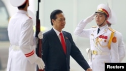 Vietnam's Prime Minister Nguyen Tan Dung arrives for the opening ceremony of the 12th National Congress of Vietnam's Communist Party in Hanoi, Vietnam, Jan. 21, 2016.