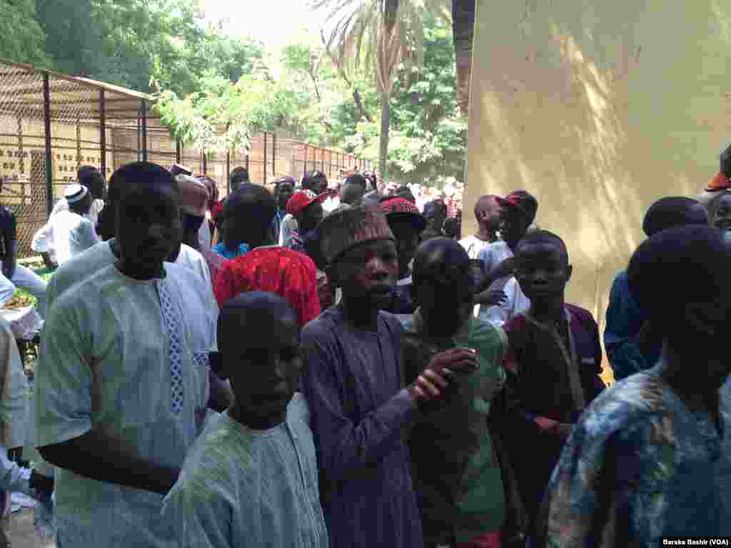 Hutunan 'yan yawon sallah a gidan zoo dake Kano, Nigeria