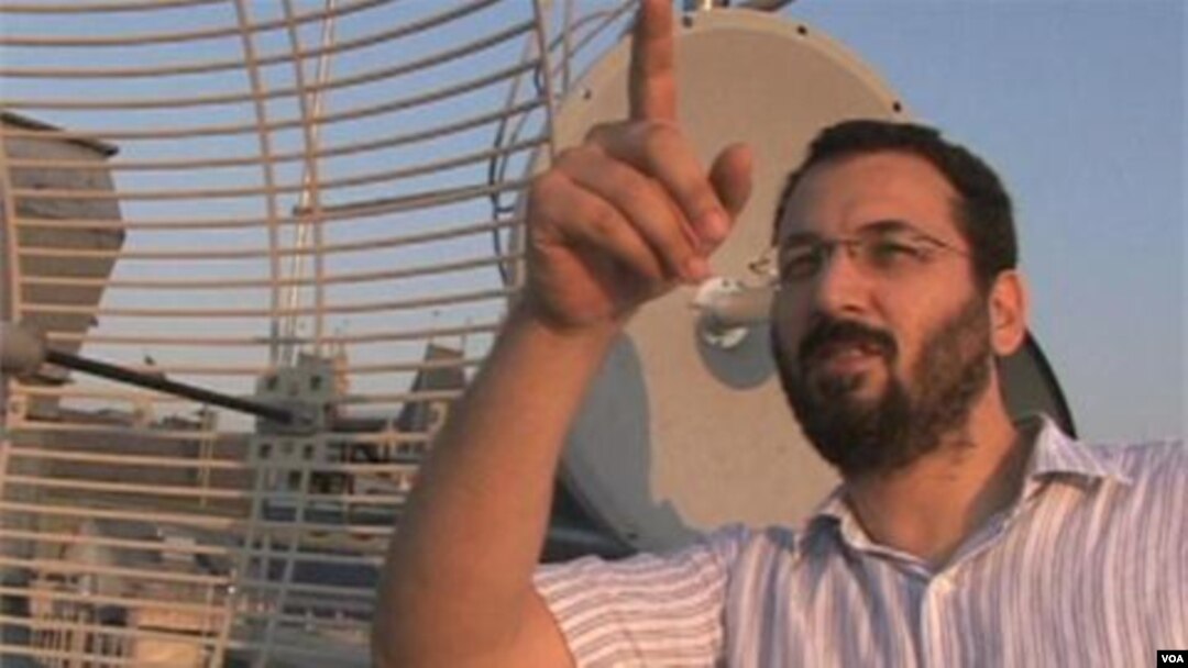 Austrian Programmers Build Free Bridge to Internet