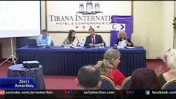 Shqipëri, Barometri Social-Politik