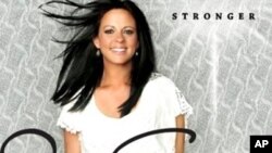 Novi album Sare Evans, "Stronger"