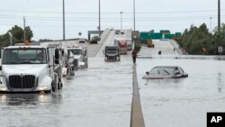 L'ouragan est passé à Houston, Texas, le 27 août 2017.