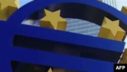 Eurozona përballë një ngadalësimi të theksuar ekonomik në 2012