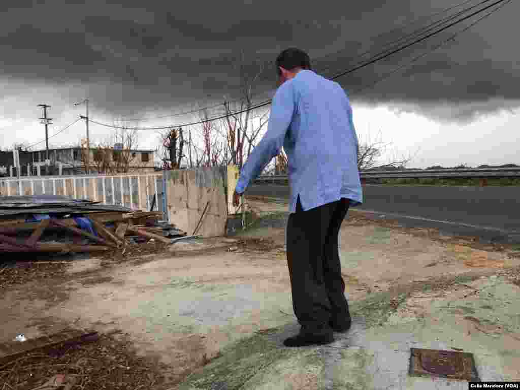 Habitantes de Puerto Rico tratan de volver a la normalidad tras el paso del huracán María.